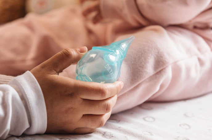 How to use a nasal aspirator on your baby